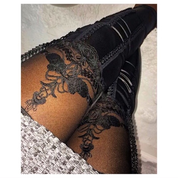 JUST IN! Leather and Lace Leggings - Picture 5 of 8